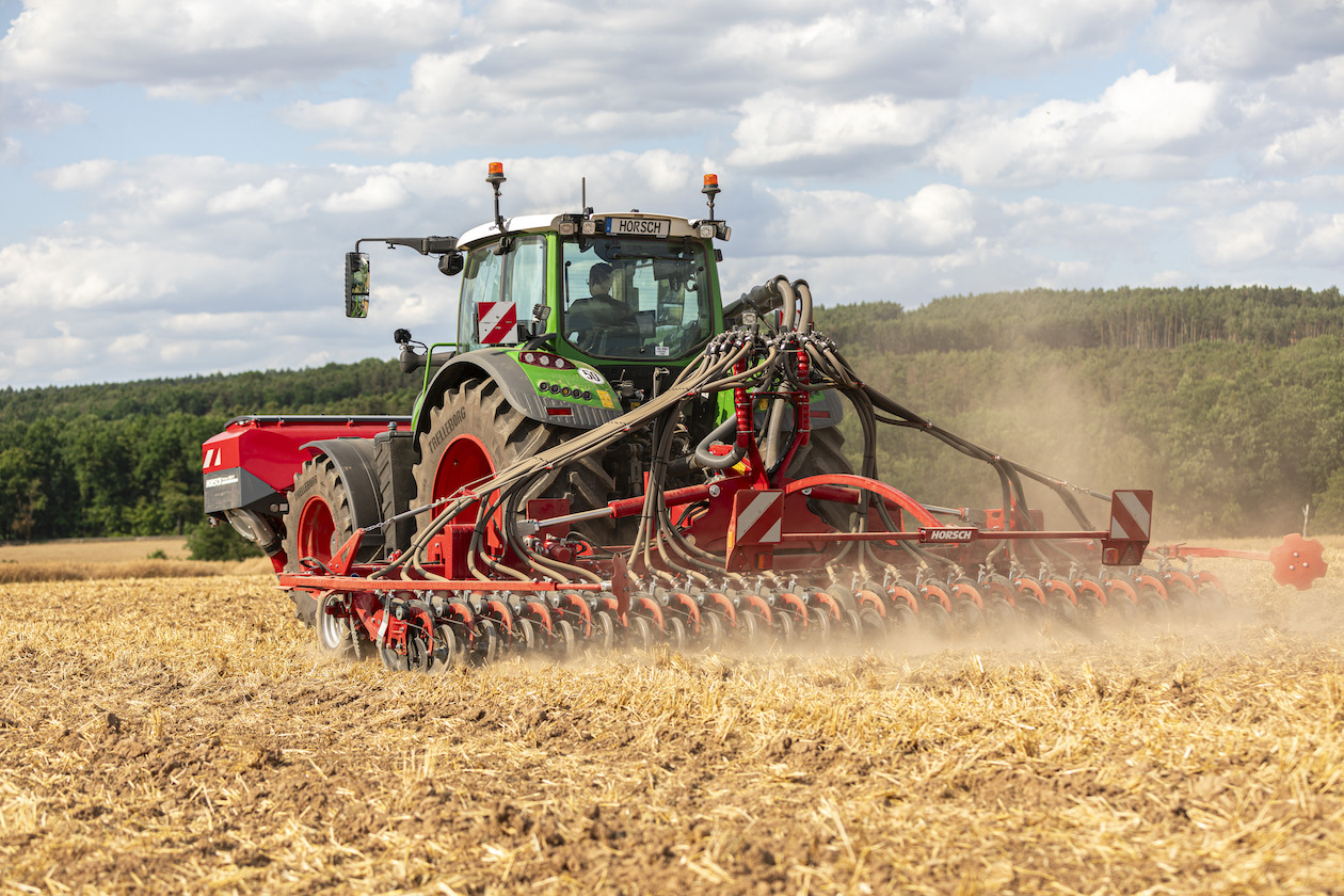 new-avatar-6-sl-drill-at-cereals-2024-agrimachinery-news